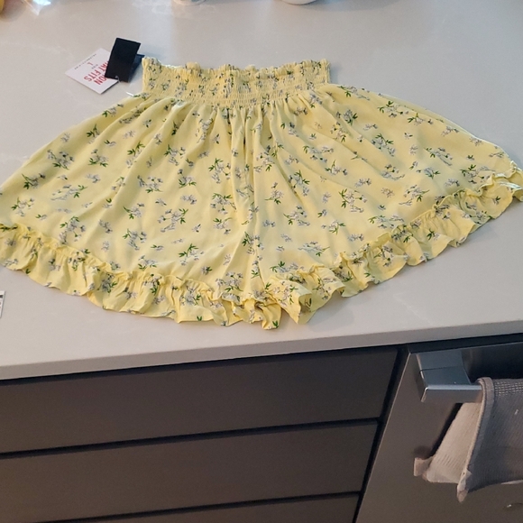 Celebrity Pink Pants - Celebrity Pink Light Yellow Floral Skirt